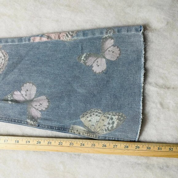 No Boundaries Womens Blue Butterfly Print High Rise Pull-On Flare Jeans Size L - Picture 9 of 10